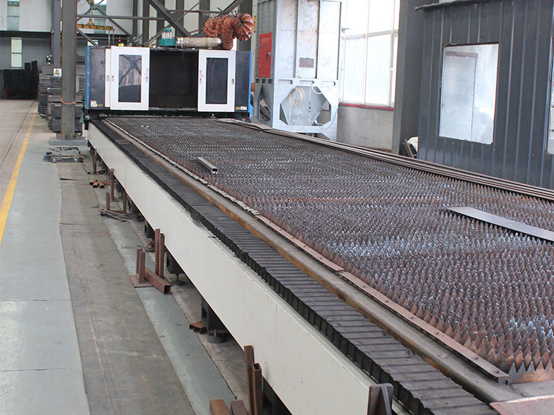 �����и�C